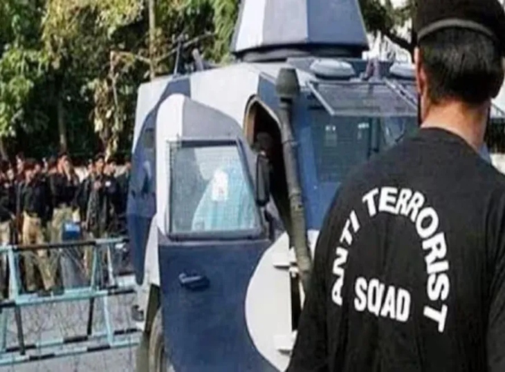 फरीद नगर इलाके में रात भर एटीएस और लोकल पुलिस ने जांच की है।