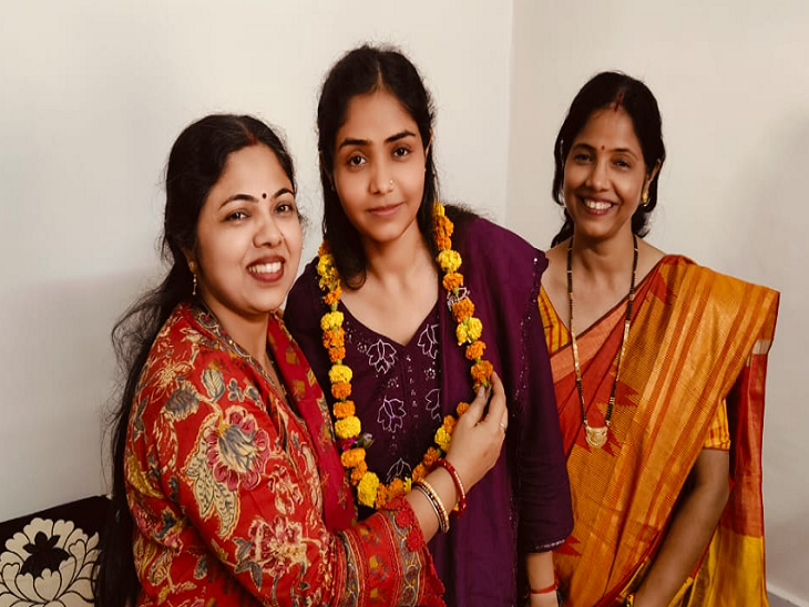 बिलासपुर की शताक्षी पांडेय ने टॉप-10 में जगह बनाई है।