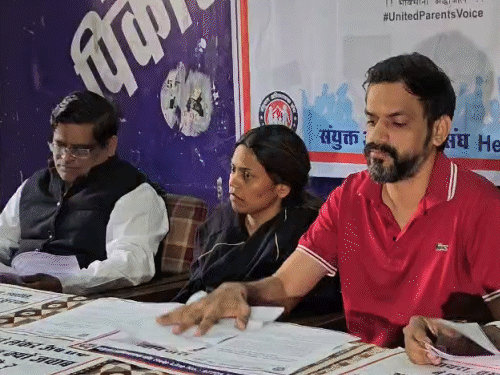 अमायरा की मां ने 2 मई 2024 को स्कूल में शिकायत भी की थी। इसके बावजूद बच्चे ने परेशान किया।