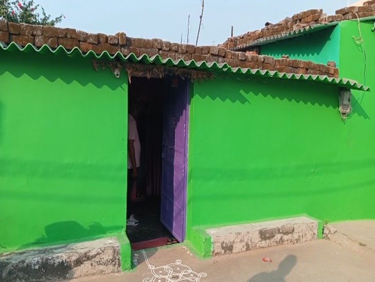 मानस नगर के इसी घर में रहते है राज।