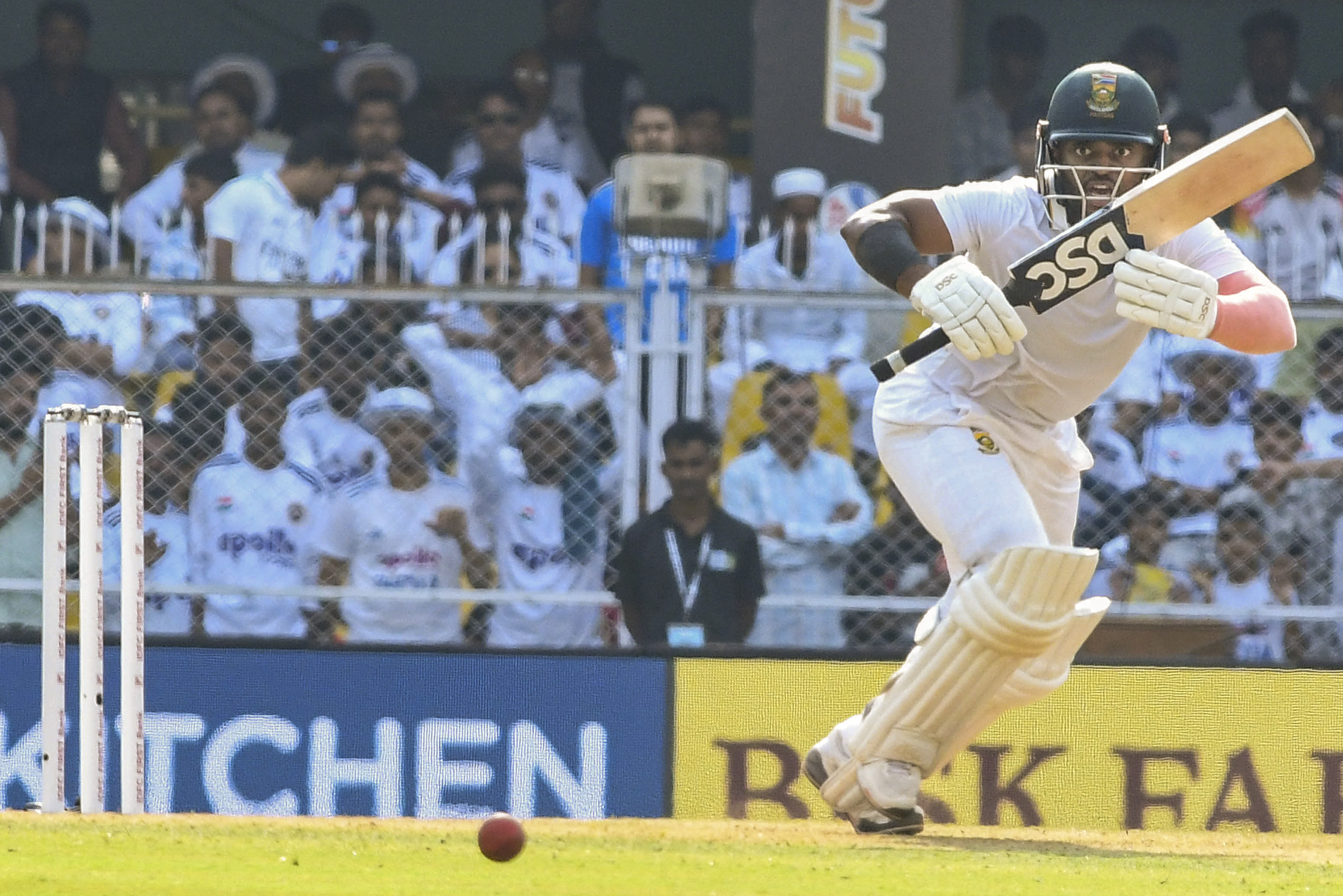 टेम्बा बावुमा ने 41 रन की पारी खेली।