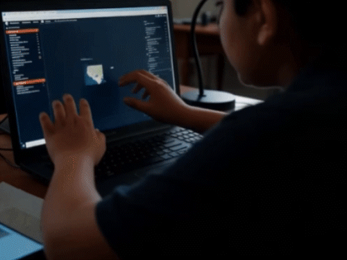 छत्तीसगढ़ के नाबालिग ISIS के टारगेट में हैं। इंस्टाग्राम से संपर्क कर ब्रेनवॉश कर रहे हैं। (फाइल फोटो) - Dainik Bhaskar