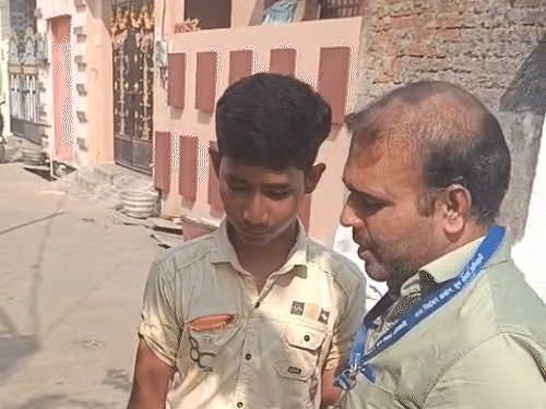 BLO किसी भी प्रकार की निजी जानकारी नहीं मांगते है।