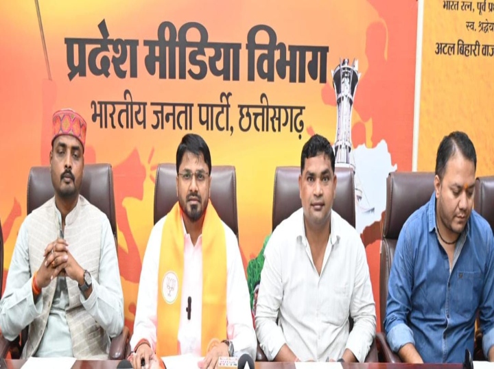 गुजरात यूनिटी मार्च में शामिल होंगे छत्तीसगढ़ के 72 युवा:  पीएम मोदी के साथ 12 किलोमीटर का करेंगे पैदल मार्च, भाजयुमो अध्यक्ष के नेतृत्व में युवा रवाना होंगे कल – Raipur News
