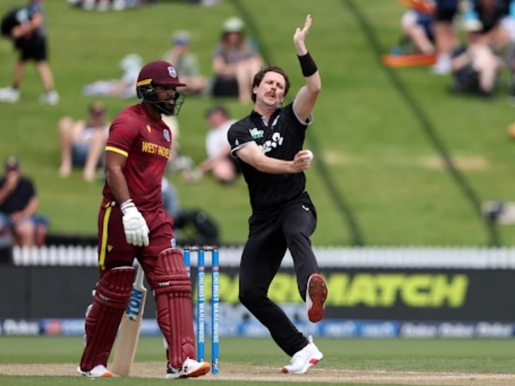 मैट हेनरी ने वेस्टइंडीज के खिलाफ आखिरी वनडे मुकाबले में 43 रन देकर 4 विकेट लिए। - Dainik Bhaskar