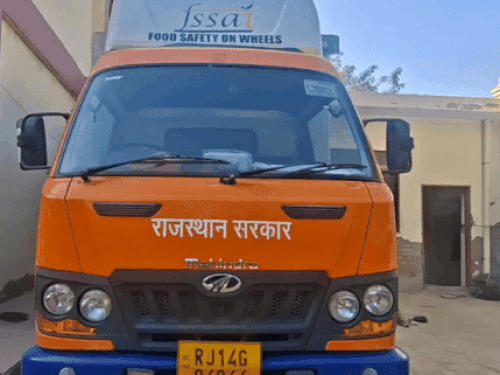 जिले में मिलावटखोरों के खिलाफ कार्रवाई होगी।