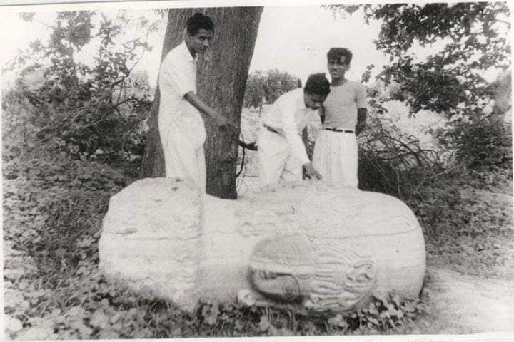 1940 में शिवना नदी से ये शिलाखंड मिला था, जिस पर भगवान पशुपतिनाथ की प्रतिमा उभरी थी।