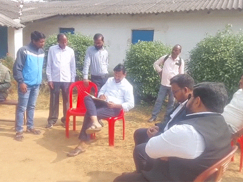 पूरे मामले में अब जांच पड़ताल शुरू हो गई है।