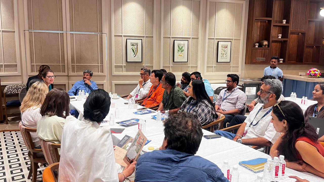 आयोजन के दौरान राउंड टेबल चर्चा भी की गई।