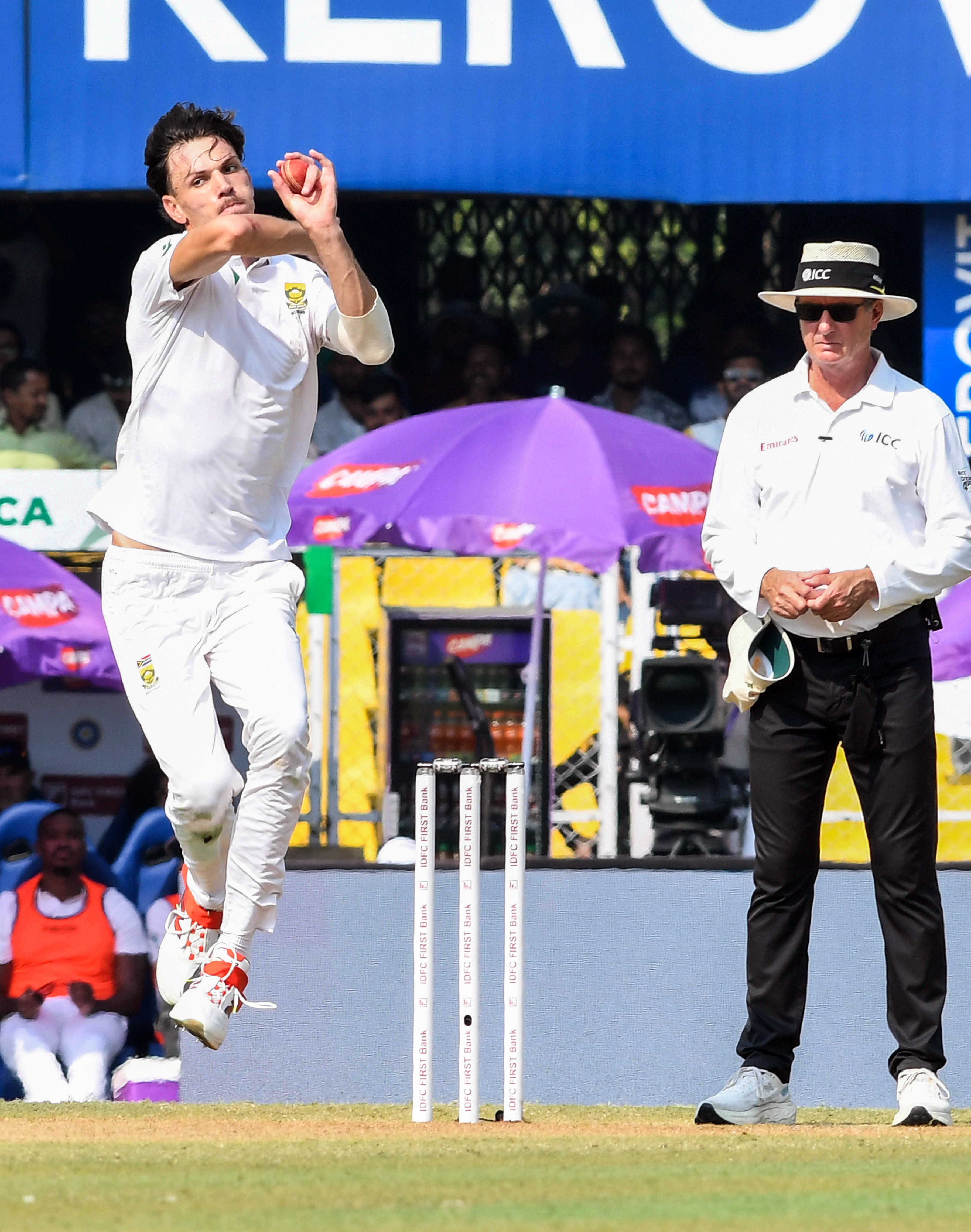 मार्को यानसन ने बैटिंग में 93 रन बनाने के बाद बॉलिंग में 6 विकेट लिए।