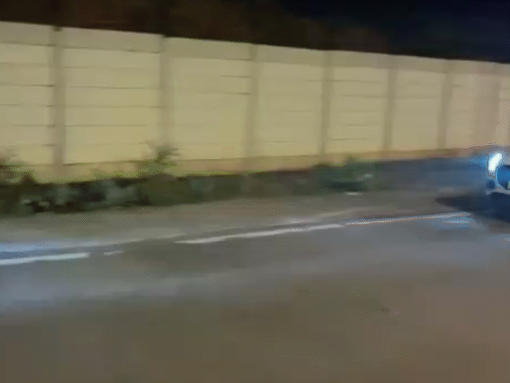 एयरपोर्ट रोड पर कार से खतरनाक कार से स्टंट करता युवक। - Dainik Bhaskar