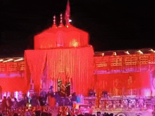 205 दिन बाद आज बंद होंगे बद्रीनाथ के कपाट:  12 क्विंटल फूलों से सजा मंदिर, इस साल साढ़े 16 लाख से ज्यादा श्रद्धालु पहुंचे – Chamoli News