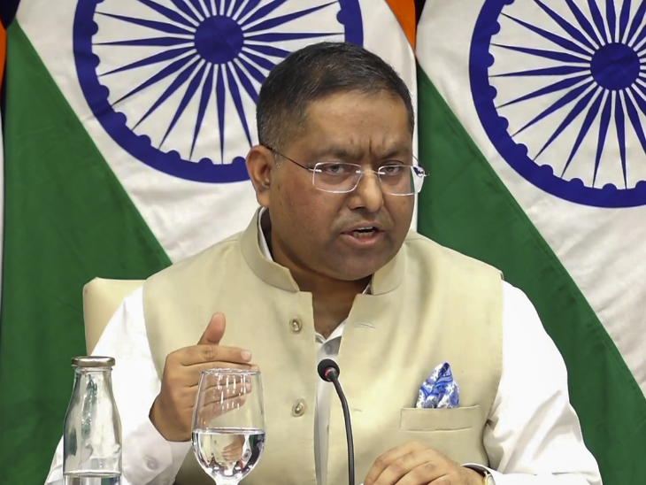 रणधीर जायसवाल ने मंगलवार रात X पर पोस्ट कर चीन के बयान पर प्रतिक्रिया दी है। (फाइल फोटो)