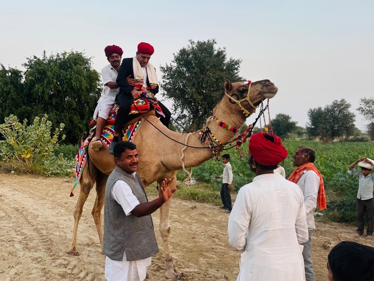 sdm-searches-for-voters-riding-camels-in-desert-blos-travel-villages ...