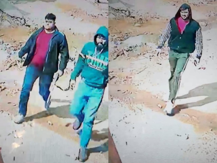 जमीन विवाद में हमलावर हमला करने आते हुए। - Dainik Bhaskar