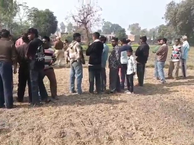 फाजिल्का के खेतों में ड्रोन के साथ हेरोइन पकड़ी:  बीएसएफ और पुलिस मौके पर पहुंची; इलाका सील कर चलाया ऑपरेशन – Fazilka News