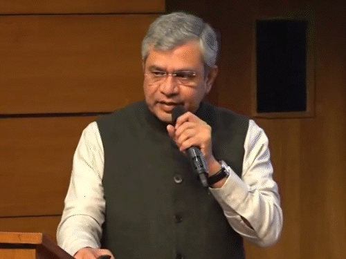 कैबिनेट मीटिंग में 4 प्रोजेक्ट को मंजूरी:  पुणे मेट्रो का विस्तार होगा, परमानेंट मैग्नेट इंडस्ट्री के लिए ₹7280 करोड़ की योजना