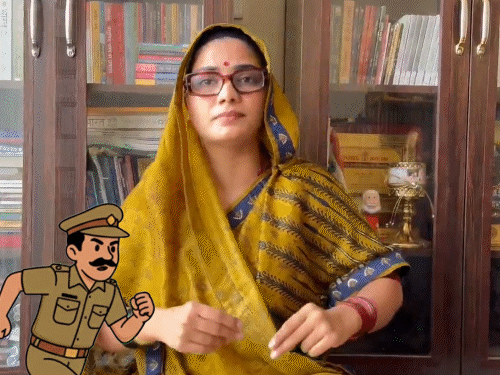 Neha Singh Rathore Vs Yogi Adityanath Government Updates Lucknow Varanasi  Police searching For Arresting | यूपी में नेहा सिंह राठौर को क्यों ढूंढ रही  पुलिस?: सपा नेता बोले- सिंगर चंबल की नामी