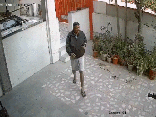 ये फोटो पिछले हफ्ते का है। जब लेपर्ड सिविल लाइन इलाके में लोगों के घरों तक पहुंच गया था।