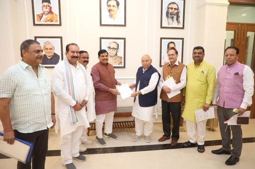 विधानसभा की सदस्य सुविधा समिति के अध्यक्ष नागेंद्र सिंह (गुढ़) ने वेतन बढ़ोतरी को लेकर मई के महीने में मुख्यमंत्री से मुलाकात की थी।