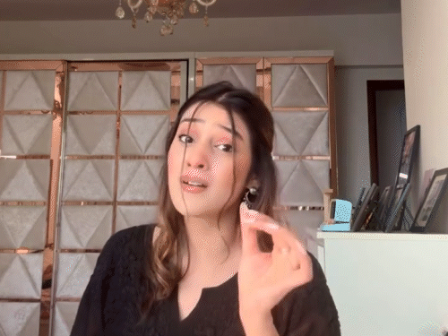 आरजे महवश एक रेडियो जॉकी, कंटेंट क्रिएटर और सोशल मीडिया इन्फ्लुएंसर हैं।