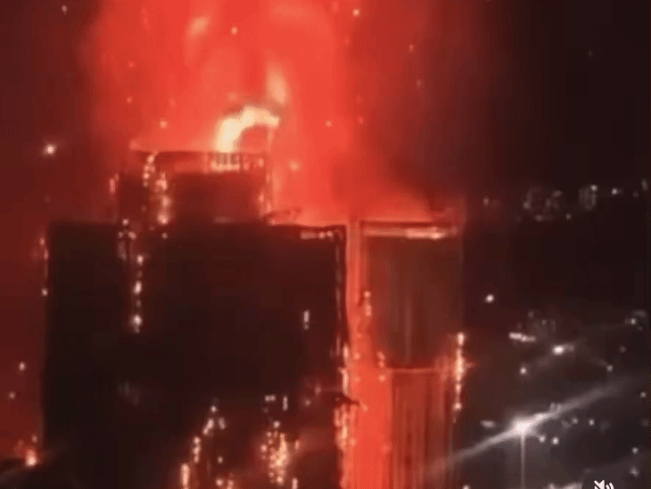 Due to strong wind and burning debris, the flames spread from one building to another. When the fire broke out, many people did not even notice it because the windows were closed due to repair work.