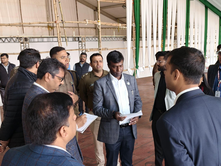 ​​​​​​​आज 10 हजार युवाओं को नियुक्ति पत्र बांटेंगे मुख्यमंत्री:  सरकार के एक वर्ष होने पर मोरहाबादी में समारोह, शहर में भारी वाहनों की नो इंट्री – Ranchi News