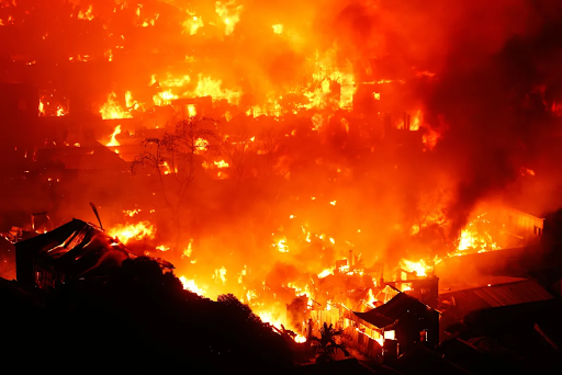 इस आग में 1500 से ज्यादा घर जल कर राख हो गए।