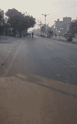 आगरा में सुबह-सुबह कोहरा रहा। 8 बजे के बाद धूप खिलने से मौसम साफ हो गया।