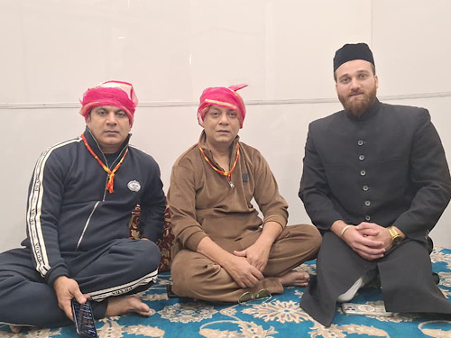 जीशान कादरी ने कहा कि उनकी ख्वाहिश है कि बिग बॉस 19 में अमाल मलिक, शहबाज़ और फ़रहाना जीत हासिल करें।