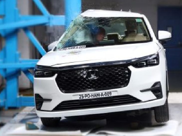 भारत एनकैप में थर्ड जनरेशन होंडा अमेज का साइड पोल इम्पैक्ट क्रैश टेस्ट।