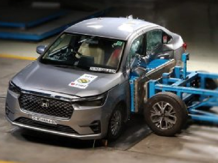 भारत एनकैप में थर्ड जनरेशन होंडा अमेज का साइड इम्पैक्ट क्रैश टेस्ट।