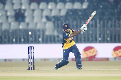 कुसल मेंडिस ने 40 रन बनाए।