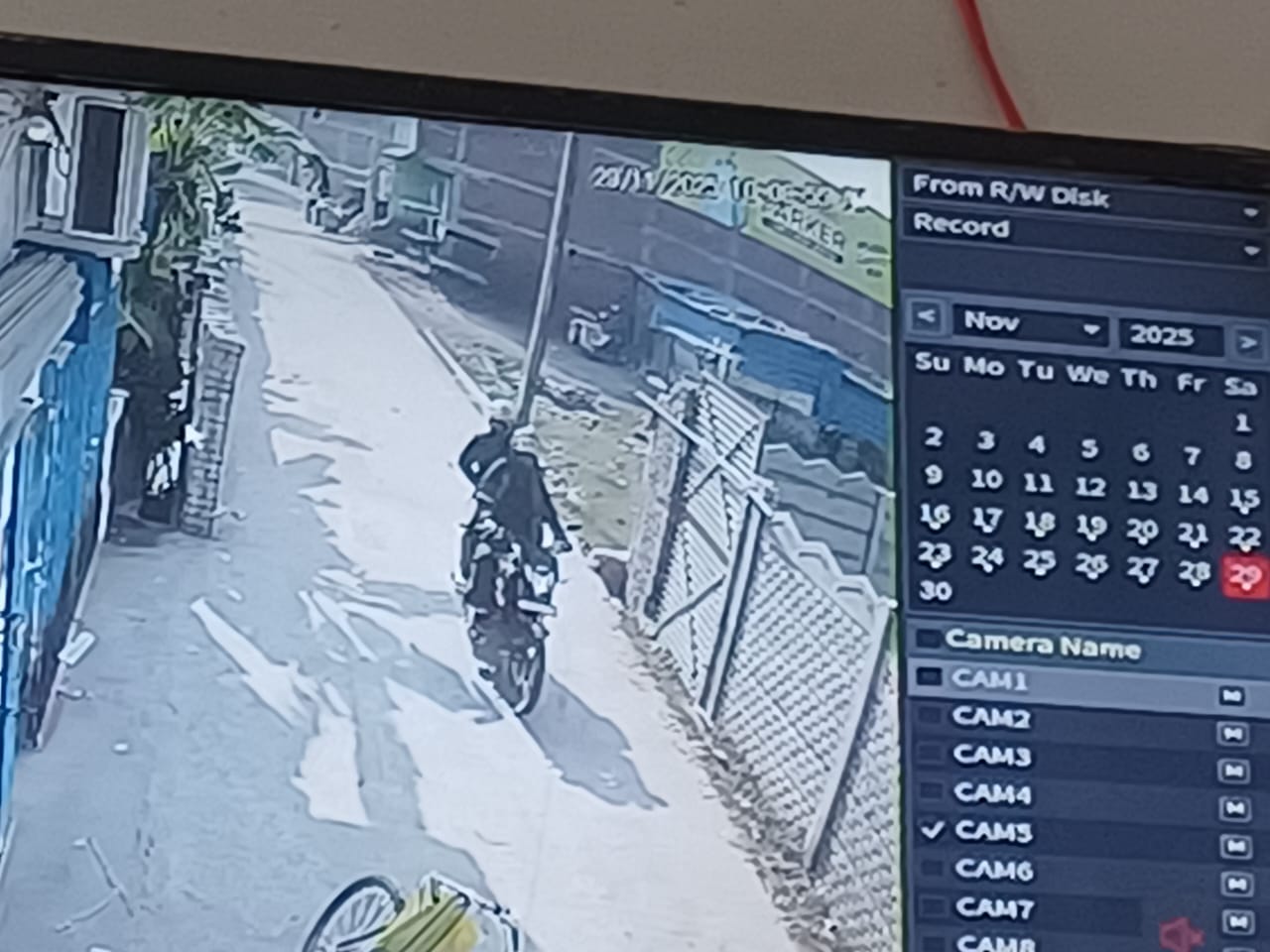 3 lakh looted from CSP operator at gunpoint in Nalanda | नालंदा में ...
