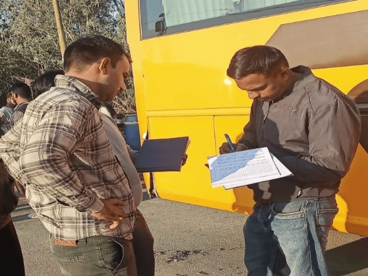सेक्टर-53 में 7 बस ऑपरेटरों के चालान;:  MC गंदगी फैलाने पर की कार्रवाई, STA को भेजा नोटिस, सोमवार से चलेगा सख्त अभियान – Chandigarh News