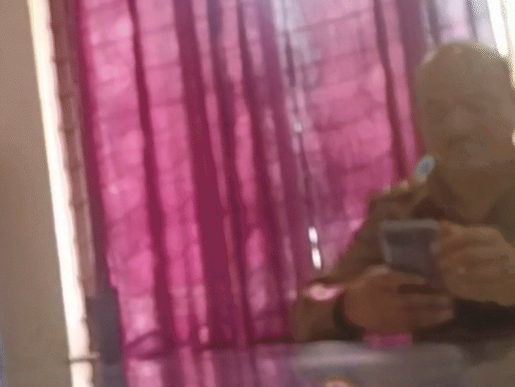 सट्‌टे को लेकर टीआई से की गई बातचीत।