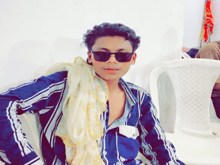 विशाल सुरजल की सड़क हादसे में जान चली गई।