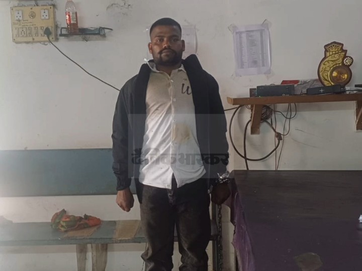 गाड़ियों में तोड़फोड़ करने वाला आरोपी गिरफ्तार।