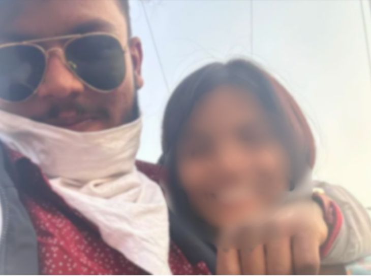 মহারাষ্ট্রে প্রেমিকের মৃতদেহকে বিয়ে করল বান্ধবী: বাবা ও ভাই মিলে তাকে খুন, বিয়ের আনুষ্ঠানিকতা শেষ করে বললেন- আমাদের ভালোবাসার জয় হয়েছে! মহারাষ্ট্রে প্রেমিকের মৃতদেহকে বিয়ে করল বান্ধবী: বাবা ও ভাই মিলে তাকে খুন, বিয়ের আনুষ্ঠানিকতা শেষ করে বললেন- আমাদের ভালোবাসার জয় হয়েছে!