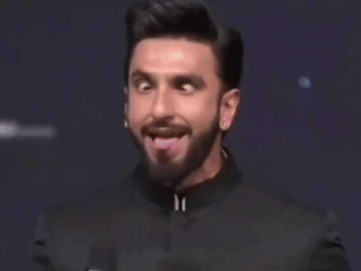 ধর্মীয় অনুভূতিতে আঘাতের অভিযোগে অভিযুক্ত রণবীর সিং: কান্তারায় দেখানো দেবীকে মঞ্চ থেকে ঋষভ শেঠির সামনে ভূত বলা হয়েছিল, নকল করে উপহাস করা হয়েছিল ধর্মীয় অনুভূতিতে আঘাতের অভিযোগে অভিযুক্ত রণবীর সিং: কান্তারায় দেখানো দেবীকে মঞ্চ থেকে ঋষভ শেঠির সামনে ভূত বলা হয়েছিল, নকল করে উপহাস করা হয়েছিল