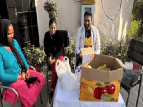 आरोपियों को पकड़ने के लिए डॉक्टर की ड्रेस में पुलिस द्वारा लगाया गया मेडिकल कैंप। - Dainik Bhaskar