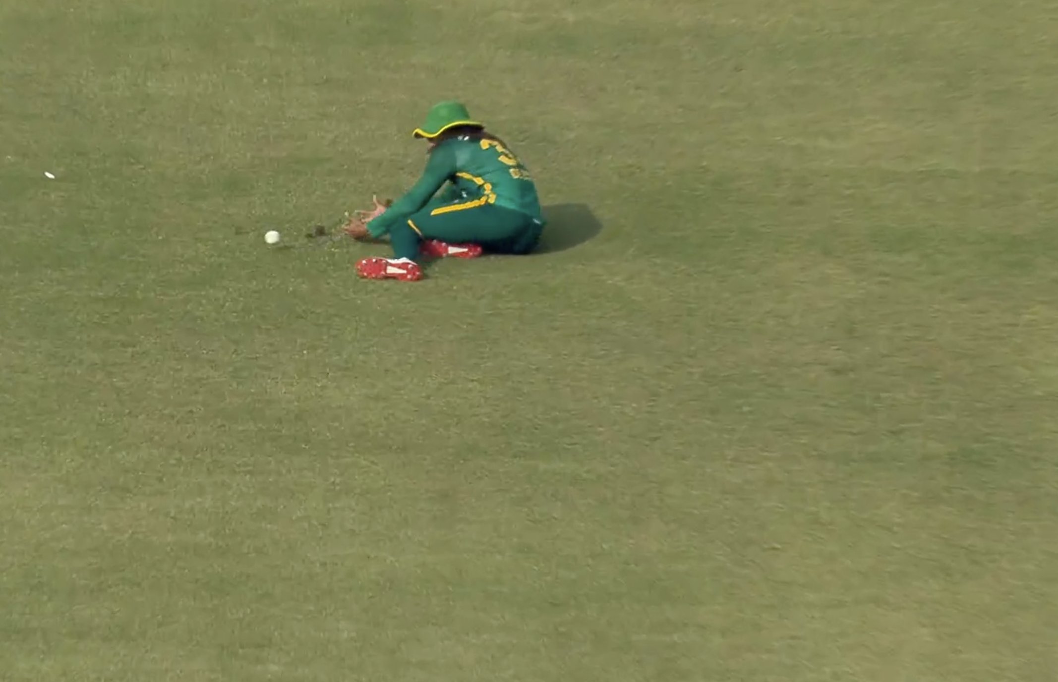 जॉर्जी ने रोहित शर्मा का कैच एक रन पर छोड़ा। उन्होंने 57 रन की पारी खेली।