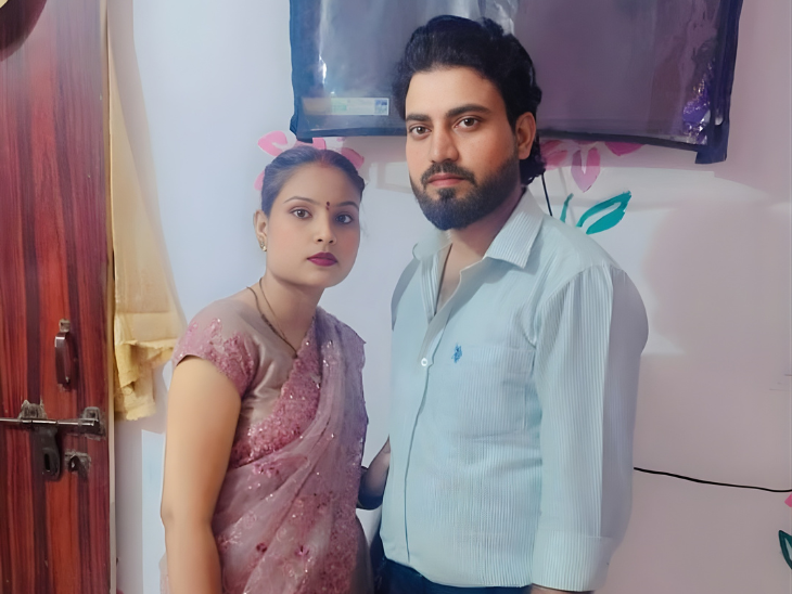 पति विकास के साथ शालिनी का फाइल फोटो।