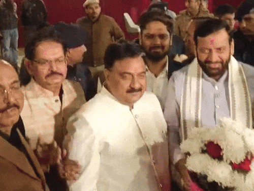 विधानसभा डिप्टी स्पीकर के बेटे की शादी में हरियाणा सीएम भी पहुंचे।