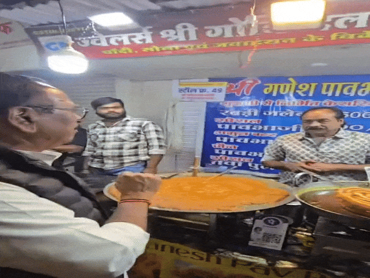 शनिवार को एमआईसी मेंबर निरंजन सिंह चौहान ने किया था दौरा।