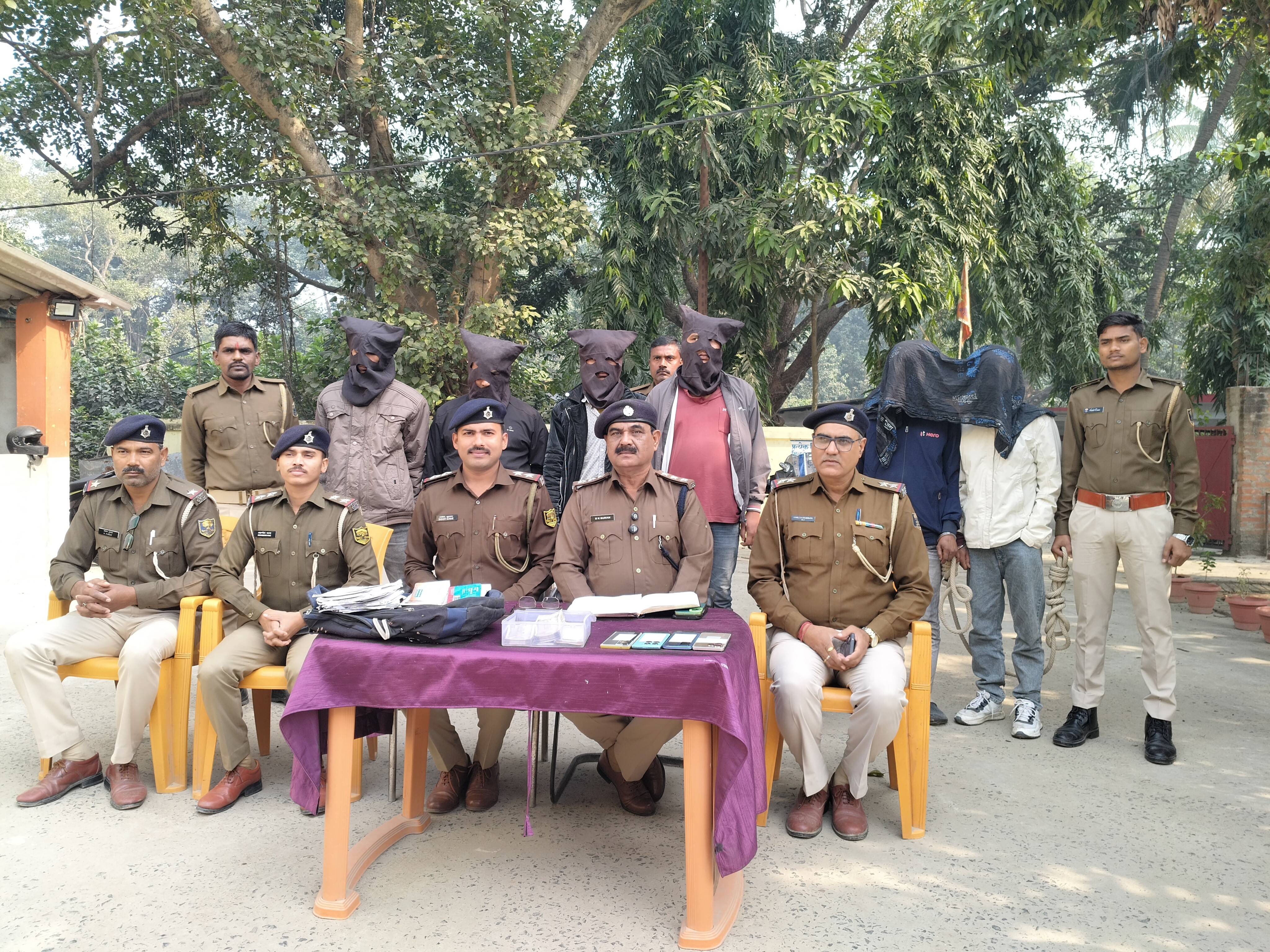 3.50 lakh looted from CSP operator in Darbhanga | दरभंगा में CSP संचालक ...