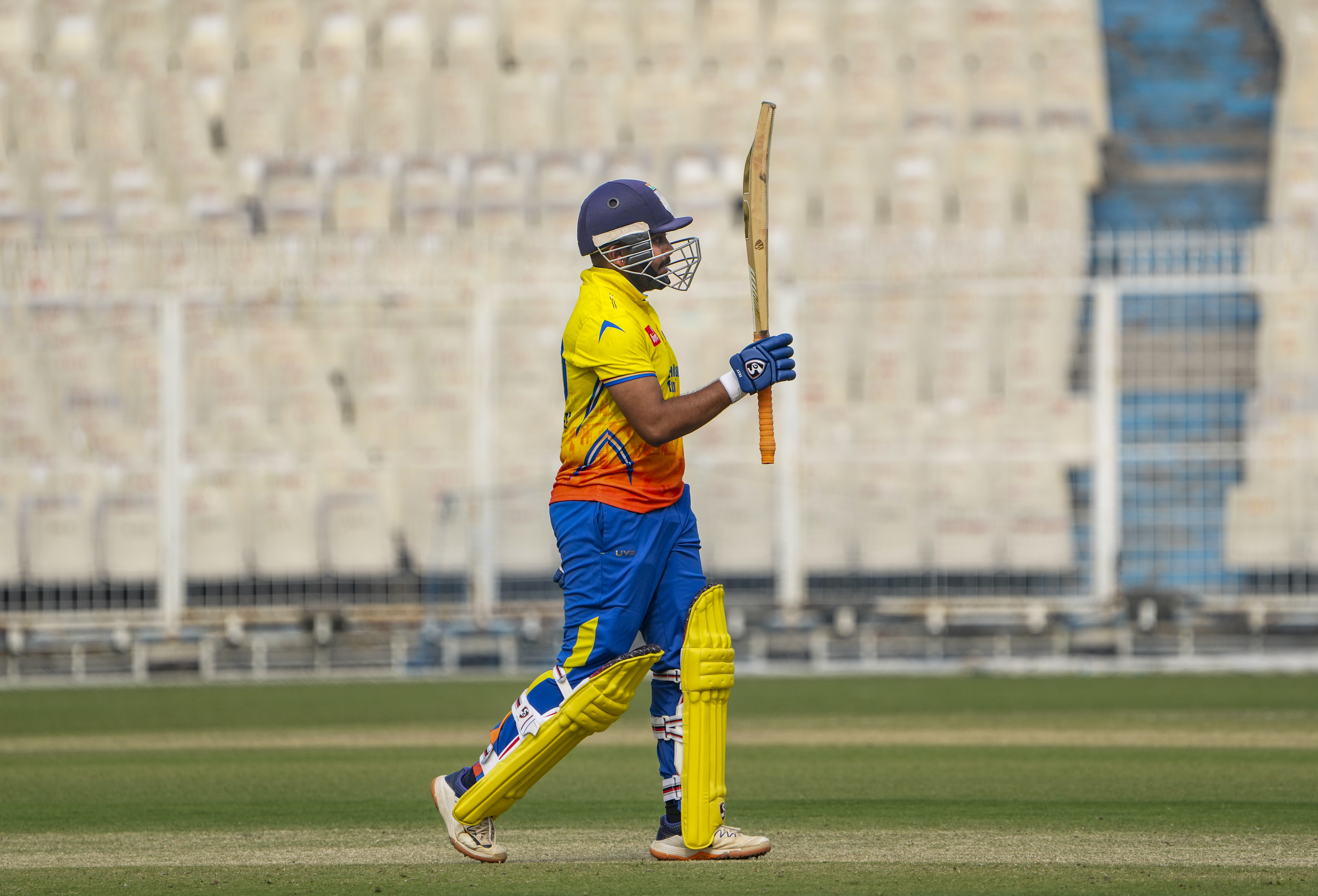 पृथ्वी शॉ ने 30 बॉल पर 66 रन की पारी खेली।