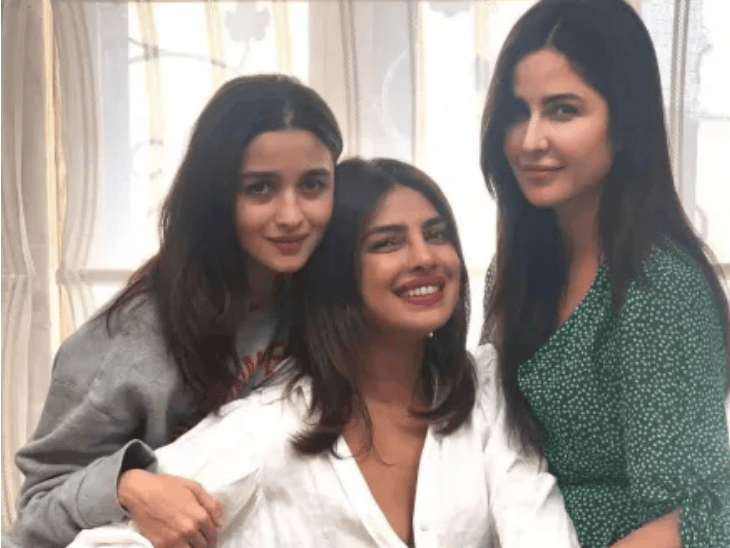 ফারহান আখতারের জি লে জারা থামেনি: প্রিয়াঙ্কা, আলিয়ার কারণে পিছিয়ে গেল ছবি, শিডিউল মিলছে না, এখন আবার কাজ শুরু হয়েছে।