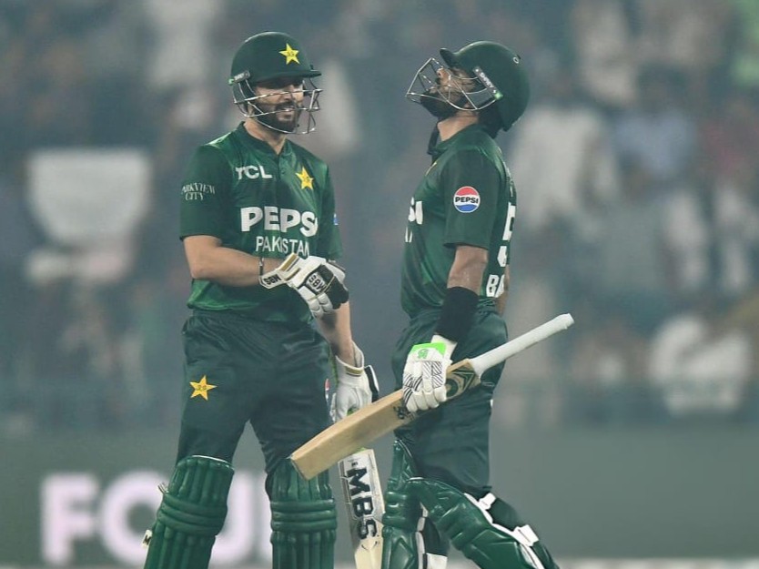 पाकिस्तान ने पिछले महीने ही श्रीलंका को टी-20 ट्राई सीरीज के फाइनल में हराया था। - Dainik Bhaskar