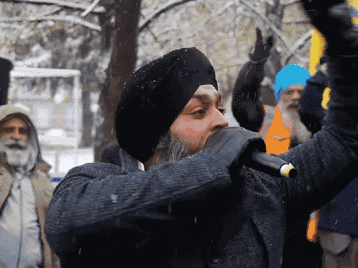 ગેરકાયદેસર જનમત સંગ્રહમાં ભારતીય પીએમ અને અધિકારીઓ વિરુદ્ધ સૂત્રોચ્ચાર કરવામાં આવ્યા હતા.